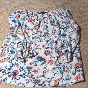 2/$10 Zac & Rachel White and Blue Floral Blouse